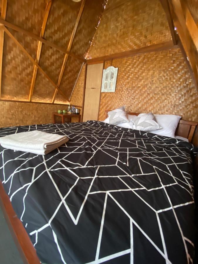 D' Tepi Danau Glamping Hotel Kintamani Екстериор снимка
