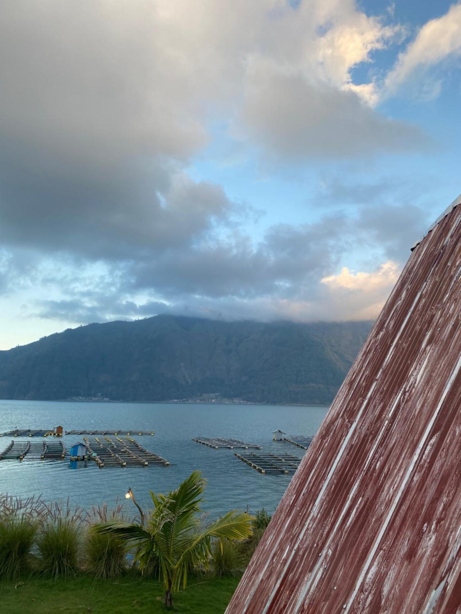 D' Tepi Danau Glamping Hotel Kintamani Екстериор снимка